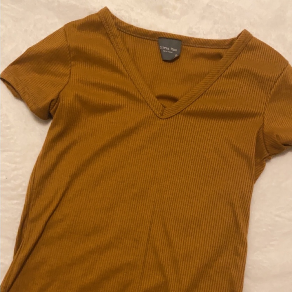 Olivia Rae tee